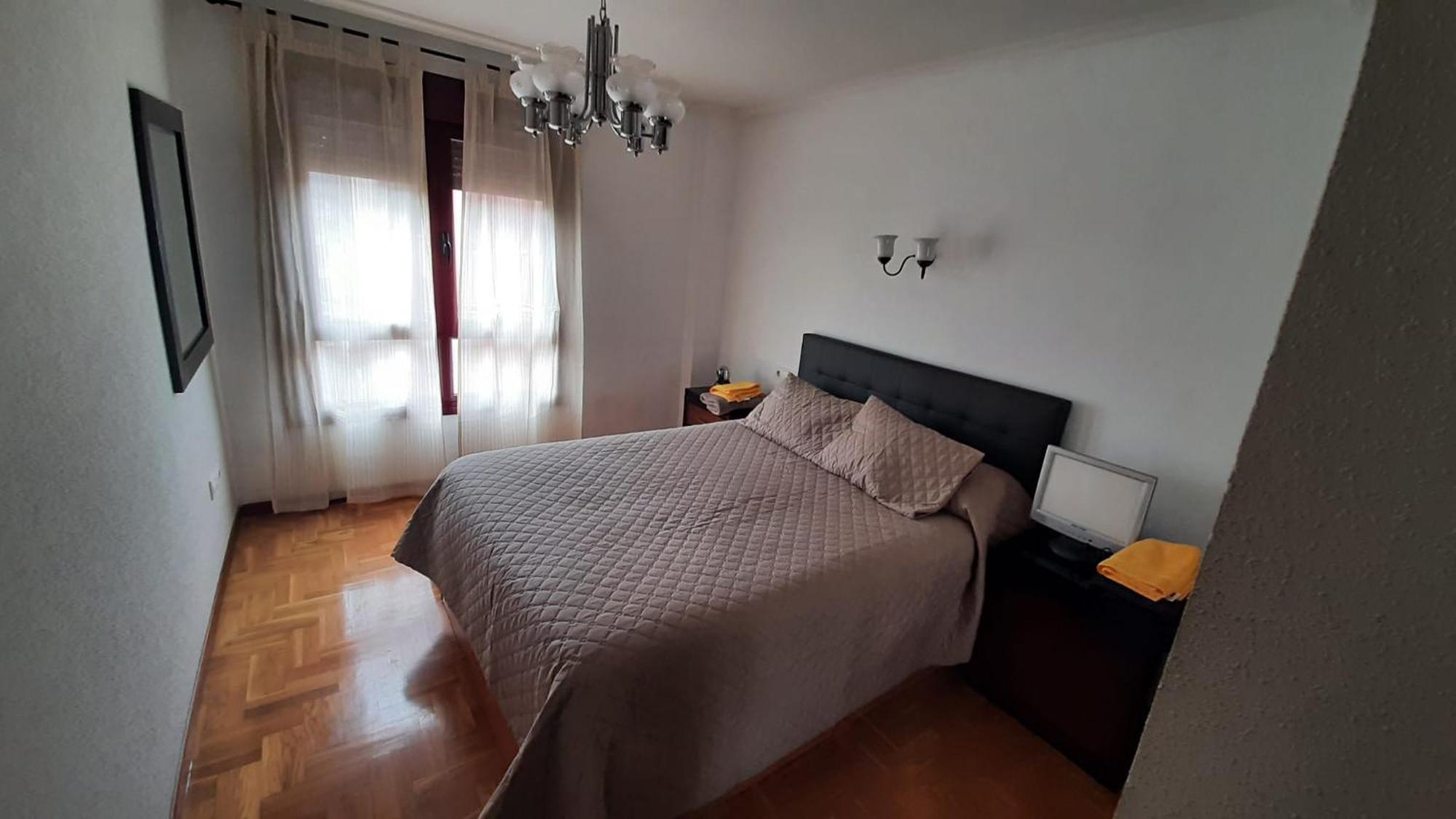 Sar Inn - Garaje Incluido Avilés Extérieur photo